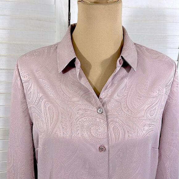 Chico’s Shirt Tunic Size 1 (8) Pink Long Sleeve Silky Paisley - Picture 4 of 13